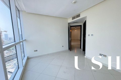 Apartment in Dubai Marina, Dubai 3 bedrooms, 201 sq.m. № 46849 - photo 12