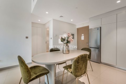 Apartamento en EMAAR Beachfront, Dubai Harbour, Dubai, 1 dormitorio, 69 m², № 14660 - foto 18