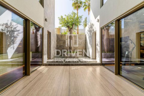 Villa in La Mer, Jumeirah, Dubai 6 bedrooms, 880.44 sq.m. № 139985 - photo 26