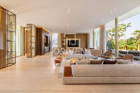 Villa in La Mer, Jumeirah, Dubai 6 bedrooms, 880.44 sq.m. № 139985 - photo 9
