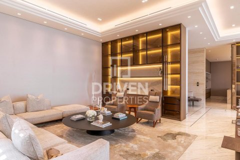 Villa in Jumeirah Bay Island, Jumeirah, Dubai 5 bedrooms, 1487.75 sq.m. № 139984 - photo 8