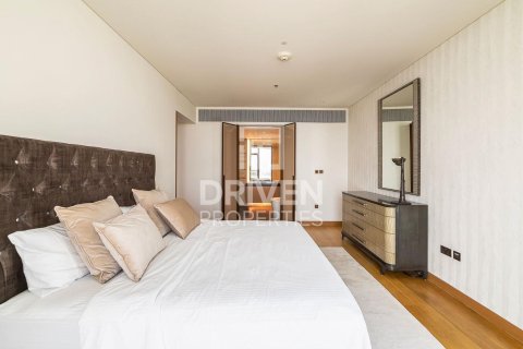 Apartment in Jumeirah Bay Island, Jumeirah, Dubai 3 bedrooms, 244.43 sq.m. № 139982 - photo 7