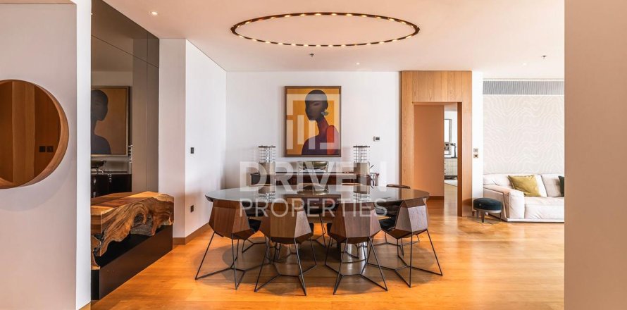 Apartment in Jumeirah Bay Island, Jumeirah, Dubai 3 bedrooms, 244.43 sq.m. № 139982