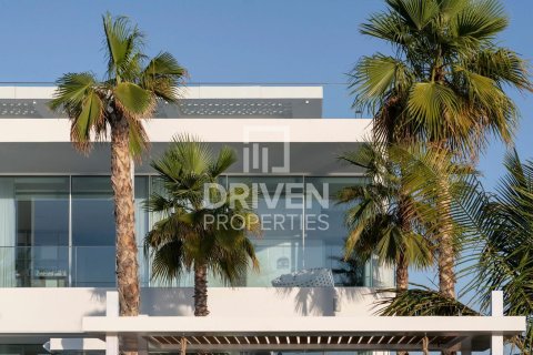 Villa in Jumeirah Bay Island, Jumeirah, Dubai 5 bedrooms, 1602.76 sq.m. № 139981 - photo 18