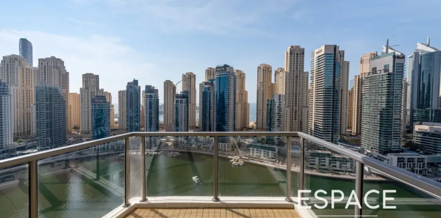 Apartamento en Dubai Marina, Dubai, 2 dormitorios, 147 m², № 61704