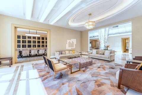 Villa in Emirates Hills, Dubai 6 bedrooms, 1750 sq.m. № 15001 - photo 8