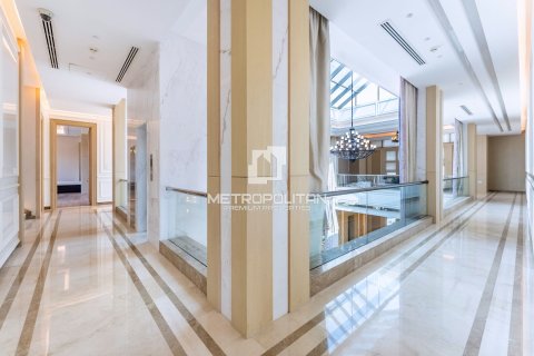 Villa in Emirates Hills, Dubai 6 bedrooms, 1750 sq.m. № 15001 - photo 14
