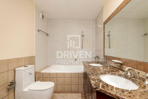 Apartment in Dubai Festival City, Dubai 2 bedrooms, 162.21 sq.m. № 134160 - photo 13
