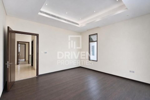 Villa in Nad Al Sheba 1, Nadd Al Sheba, Dubai 5 bedrooms, 697.42 sq.m. № 134161 - photo 30