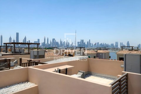 Townhouse in Jumeirah, Dubai 4 bedrooms, 263.19 sq.m. № 138282 - photo 29