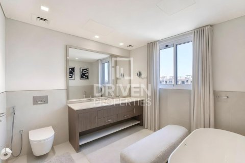 Townhouse in Jumeirah, Dubai 4 bedrooms, 263.19 sq.m. № 138282 - photo 20