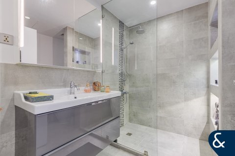 Apartment in Shams, Jumeirah Beach Residence, Dubai 2 bedrooms, 123 sq.m. № 74750 - photo 24