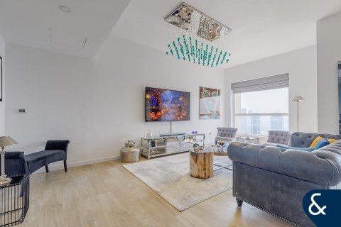 Apartment in Shams, Jumeirah Beach Residence, Dubai 2 bedrooms, 123 sq.m. № 74750 - photo 7