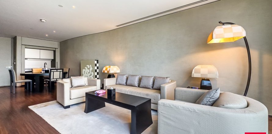 Apartment in Downtown Dubai (Downtown Burj Dubai), Dubai 1 bedroom, 93.9 sq.m. № 112835