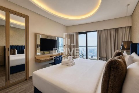 Снять в аренду квартиру в DAMAC Towers by Paramount, Бизнес-Бэй, Дубай: 3 спальни, 162.02м², № 138742 - фото 8