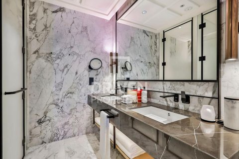 Apartment in Zabeel, Dubai 2 bedrooms, 142.98 sq.m. № 138737 - photo 17