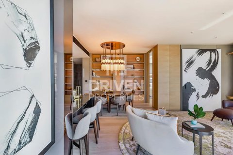 Apartment in Zabeel, Dubai 2 bedrooms, 142.98 sq.m. № 138737 - photo 4