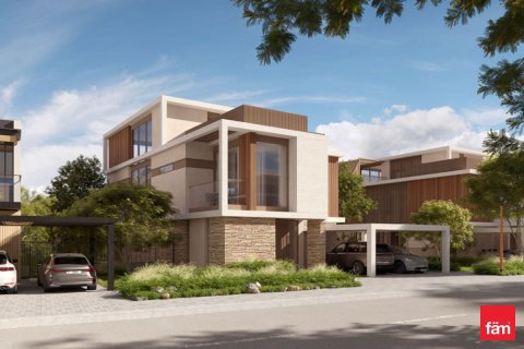 Villa in Dubai 5 bedrooms, 663 sq.m. № 114237