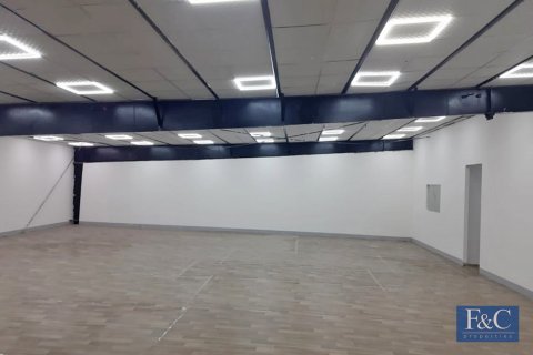 Warehouse in Al Quoz Industrial Area, Al Quoz, Dubai 460 sq.m. № 103795 - photo 10