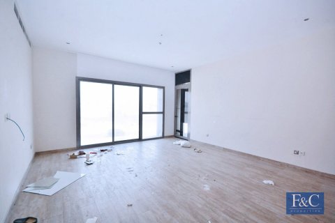Villa in Al Warqa'a, Dubai 7 bedrooms, 1087 sq.m. № 103787 - photo 12