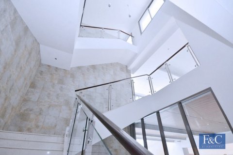 Villa in Al Warqa'a, Dubai 7 bedrooms, 1087 sq.m. № 103787 - photo 22