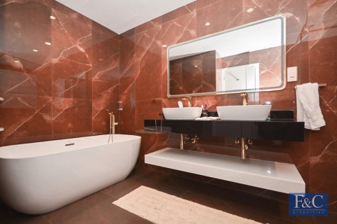 Снять в аренду квартиру в The Crescent, Пальма Джумейра, Дубай: 2 спальни, 122м², № 103786 - фото 7