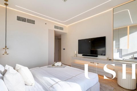 Apartment in Downtown Dubai (Downtown Burj Dubai), Dubai 3 bedrooms, 170 sq.m. № 42310 - photo 16