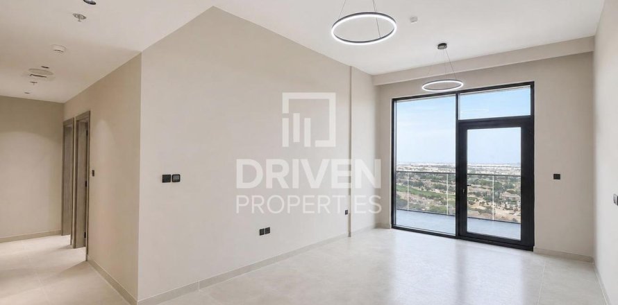 Квартира в Dubai Sports City, Дубай, 2 спальни, 119.75м², № 137166
