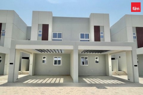 Villa in Dubai 3 bedrooms, 167.3 sq.m. № 122001
