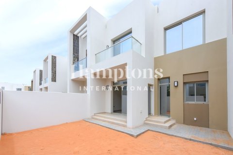 Townhouse in Reem Community, Arabian Ranches 2, Dubai 3 bedrooms, 180.88214100 sq.m. № 115146 - photo 5