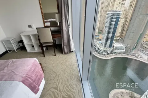 Apartment in Dubai Marina, Dubai 3 bedrooms, 173 sq.m. № 122979 - photo 13