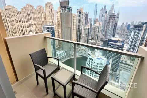 Apartment in Dubai Marina, Dubai 3 bedrooms, 173 sq.m. № 122979 - photo 19