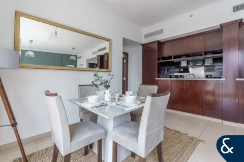 Apartment in Downtown Dubai (Downtown Burj Dubai), Dubai 1 bedroom, 97 sq.m. № 78950 - photo 5