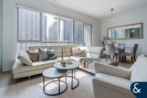 Apartment in Downtown Dubai (Downtown Burj Dubai), Dubai 1 bedroom, 97 sq.m. № 78950 - photo 2