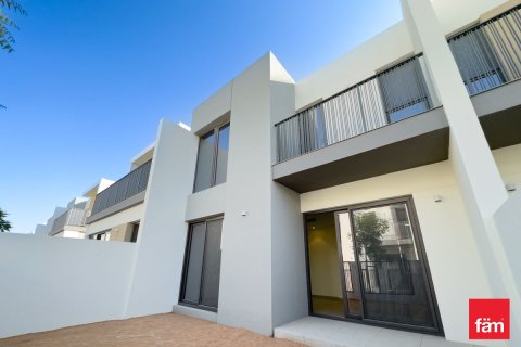 Villa in Tilal Al Ghaf, Dubai 3 bedrooms, 200 sq.m. № 141523 - photo 15