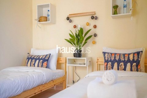 Villa à The Springs, Dubai, 2 chambres, 172 m², № 45009 - photo 2