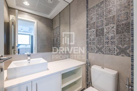 Apartment in Al Satwa, Dubai 2 bedrooms, 112.51 sq.m. № 136618 - photo 10