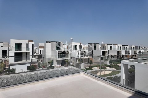Купить виллу в Arabian Ranches 3, Дубай: 4 спальни, 457м², № 139978 - фото 21