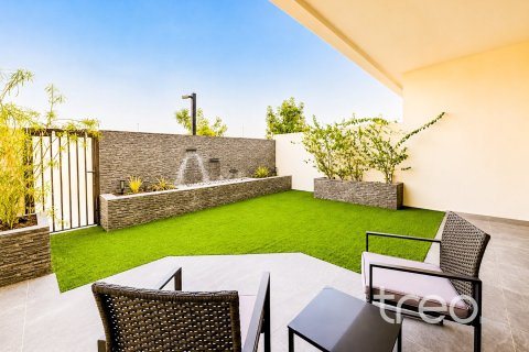 Вилла в EMAAR South, Dubai South (Dubai World Central), Дубай, 3 спальни, 180.7м², № 139974