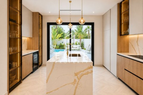 Villa in DAMAC Hills (Akoya by DAMAC), Dubai 5 bedrooms, 392 sq.m. № 139005 - photo 3