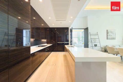 Penthouse in Dubai Marina, Dubai 4 bedrooms, 594.5 sq.m. № 112993 - photo 5