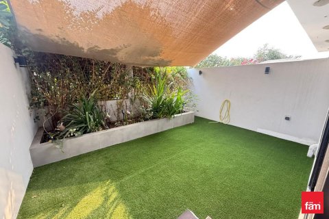 Adosado en Al Furjan, Dubai, 3 dormitorios, 165.8 m², № 111952 - foto 3
