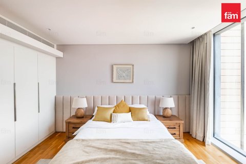 Appartement à Dubai, 3 chambres, 194.8 m², № 109098 - photo 8
