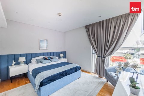 Appartement à Dubai, 3 chambres, 194.8 m², № 109098 - photo 9