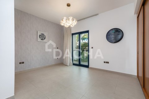 Villa in Palma Residences, Palm Jumeirah, Dubai 5 bedrooms, 310 sq.m. № 115716 - photo 15