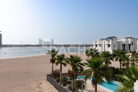 Villa in Palma Residences, Palm Jumeirah, Dubai 5 bedrooms, 310 sq.m. № 115716 - photo 21
