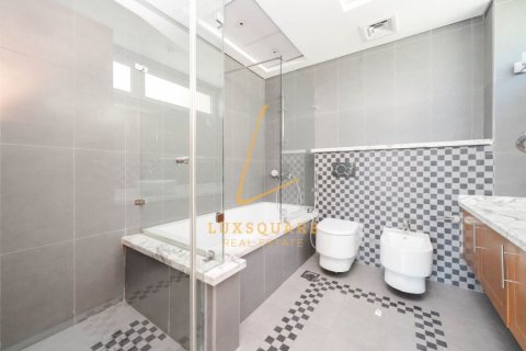 Villa en Jumeirah Park, Dubai, 4 dormitorios, 511 m², № 115244 - foto 24