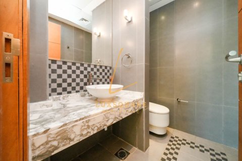Villa en Jumeirah Park, Dubai, 4 dormitorios, 511 m², № 115244 - foto 19