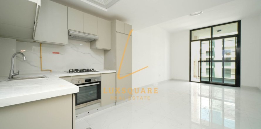 Apartment in Al Furjan, Dubai 2 bedrooms, 143 sq.m. № 115247