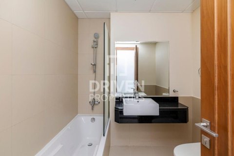 Снять в аренду квартиру в Meydan, Дубай: 2 спальни, 94.48м², № 129905 - фото 3